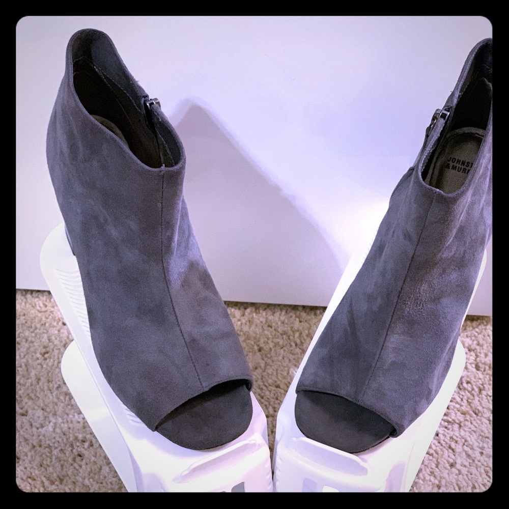 Grey genuine suede booties